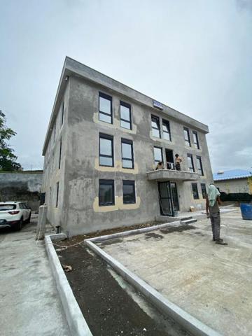 Local professionnel ou bureau 52 m2, 3 ilets, Neuf