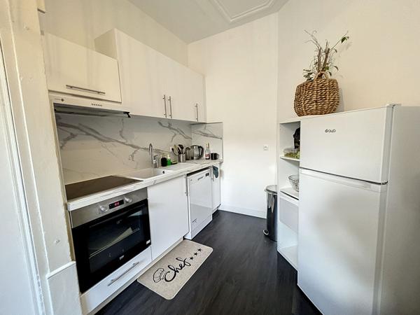 Appartement MEUBLÉ - 1 chambre - terrasse - Metz secteur Fabert