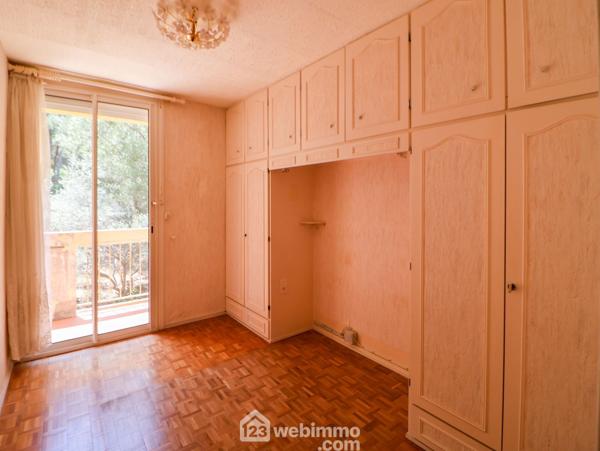 Appartement 57 m² à Marseille 13008
