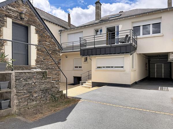 Maison Trelaze 9 pièce(s) 200 m2