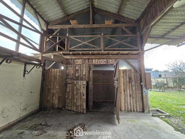 Terrain constructible 863 m² à Le Pian-Médoc 33290