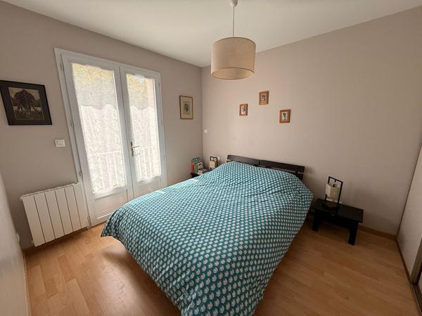 Une maison familiale rare : le calme absolu, la nature en ville!!!