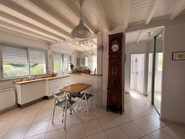 Une maison familiale rare : le calme absolu, la nature en ville!!!
