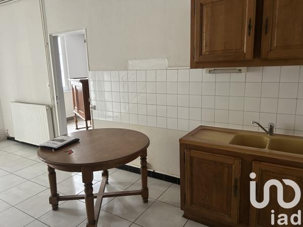 Appartement 5 pièces de 137 m² à Chalais (16210)