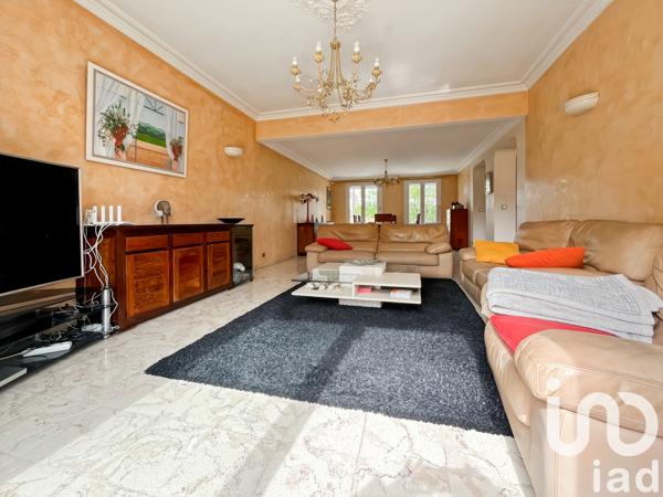 Maison à vendre 9 pièces 240 m² Chelles