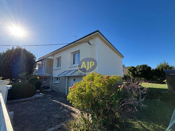 Maison à vendre Pontivy - 6 pièces, 102m² avec 5 chambre(s) à 199 900€ - AJP Immobilier Pontivy