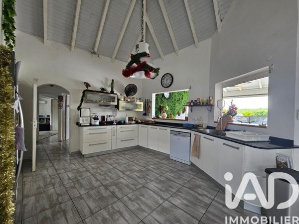 Maison à vendre 6 pièces 184 m² Saint-François