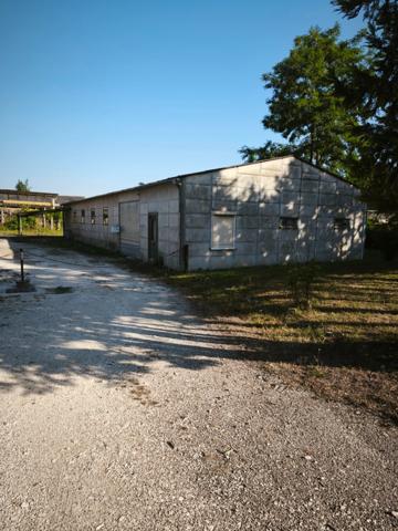 Local/bureau à vendre BLENEAU (89)