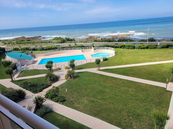 APPARTEMENT DUPLEX VUE MER LA CHAUME 4 pièce(s)