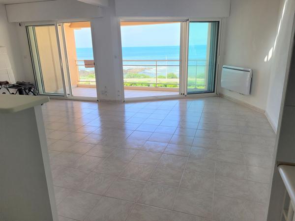 APPARTEMENT DUPLEX VUE MER LA CHAUME 4 pièce(s)
