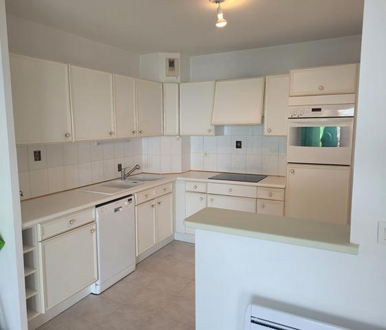 APPARTEMENT DUPLEX VUE MER LA CHAUME 4 pièce(s)
