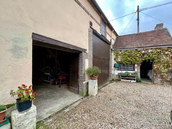 Maison en VENTE A TERME Occupée DUH à vie  - 140m²