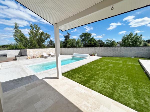 Maison Aussonne 4 pièce(s) 130 m² de plain pied sur 800 m² de terrain avec piscine.