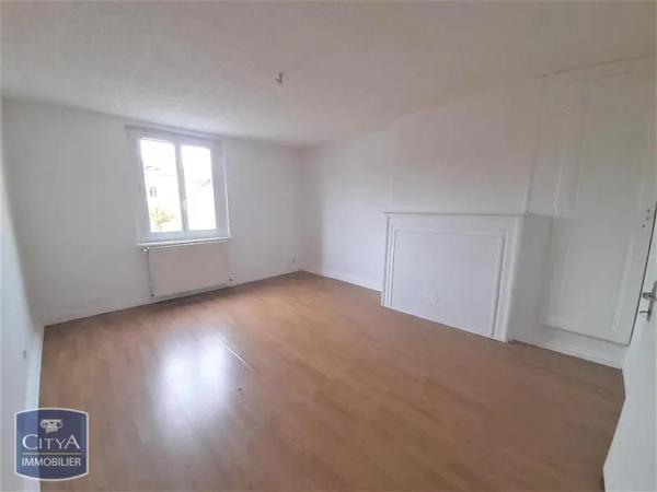 Appartement à louer 3 pièces 90m² Le Vigen (87110)