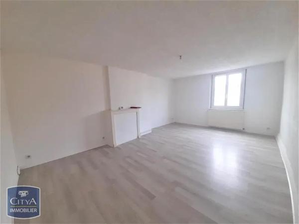 Appartement à louer 3 pièces 90m² Le Vigen (87110)