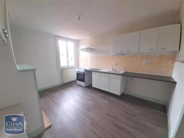 Appartement à louer 3 pièces 90m² Le Vigen (87110)