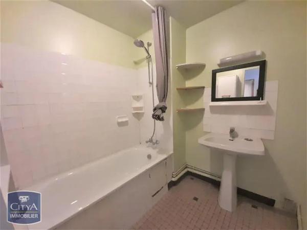 Appartement à louer 3 pièces 90m² Le Vigen (87110)