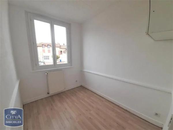 Appartement à louer 3 pièces 90m² Le Vigen (87110)