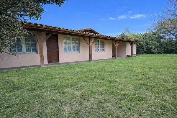 Belle propriété à deux pas de la jetée d'Arès.