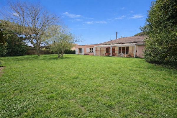 Belle propriété à deux pas de la jetée d'Arès.