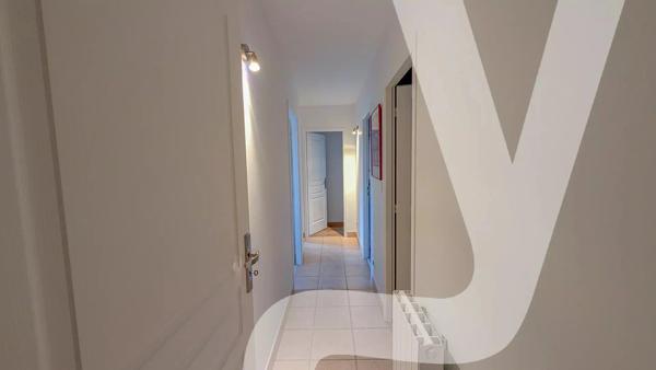 Maison de plain-pied avec piscine – 4 chambres – Gujan Mestras - 33470 Gujan-Mestras - Réf 86492013