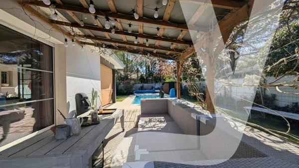 Maison de plain-pied avec piscine – 4 chambres – Gujan Mestras - 33470 Gujan-Mestras - Réf 86492013