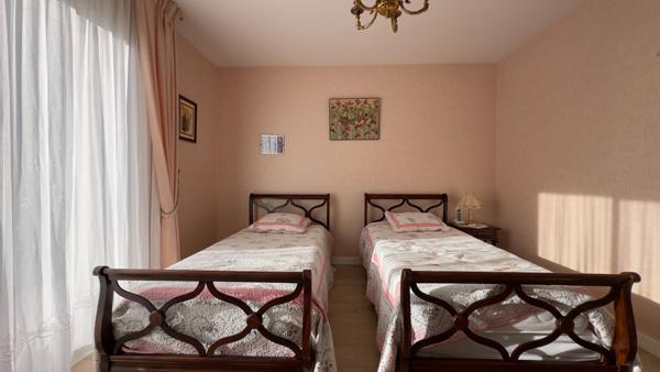 Maison La Roche Sur Yon 5 pièce(s) 126.27 m²