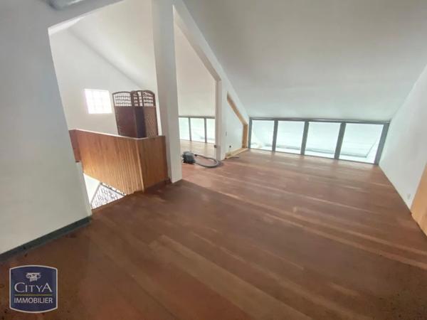 Maison à louer 4 pièces 120m²