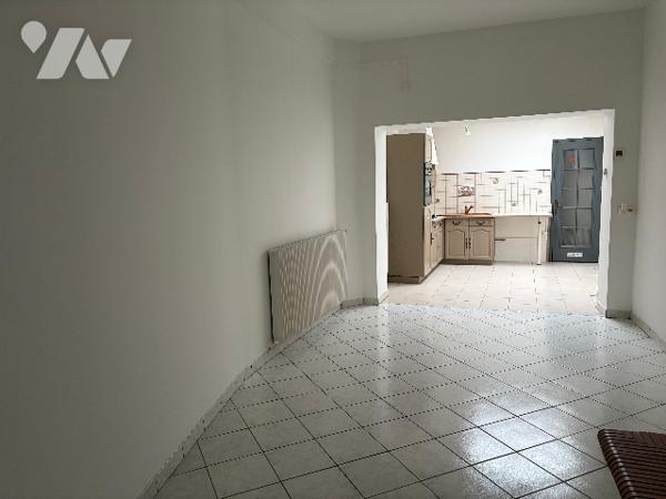 MAISON DE VILLE SAINT AMAND LES EAUX OPPORTUNITE A SAISIR