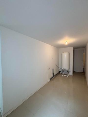 Maison avec extérieur - BUDING