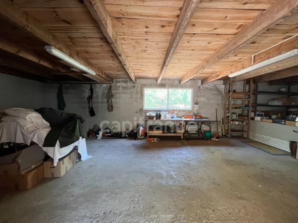 Propriété de caractère – env. 260 m² habitables – Parc paysager de 6 218 m² – Piscine – Dépendances