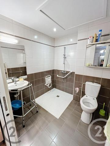 Immeuble à vendre  118,30 m2 RIOM - 63