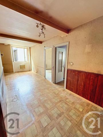 Immeuble à vendre  118,30 m2 RIOM - 63