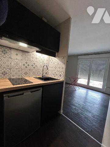 IDEAL INVESTISSEUR MERIGNAC RESIDENCE LES CONVIVIALES Prox Pellegrin / Tram et gare
Superbe T1...
