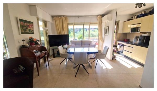 Appartement à vendre 2 pièces LE CANNET (06)