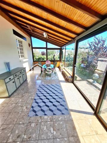 GRANDE MAISON AVEC SOUS SOL INTEGRAL ET HANGAR