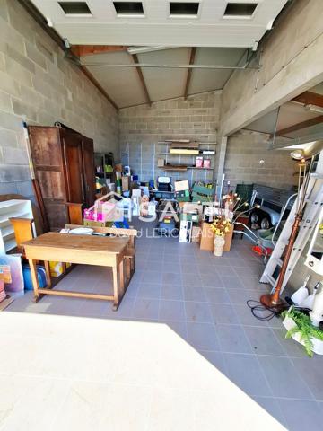 GRANDE MAISON AVEC SOUS SOL INTEGRAL ET HANGAR