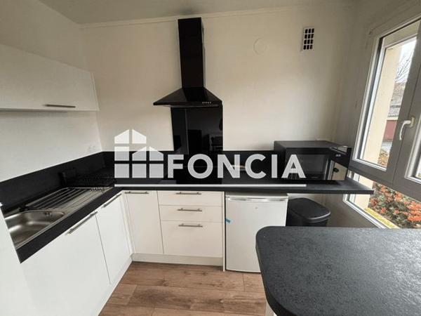 Location Studio 30 m² - RUE AUGUSTE LECHESNE Caen 14000