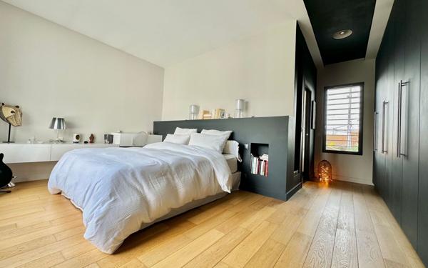 Maison à vendre    5 pièces • 135 m2 Le Bouscat