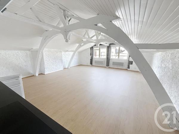 Appartement F4 à vendre  2 pièces - 47,24 m2 RIOM - 63