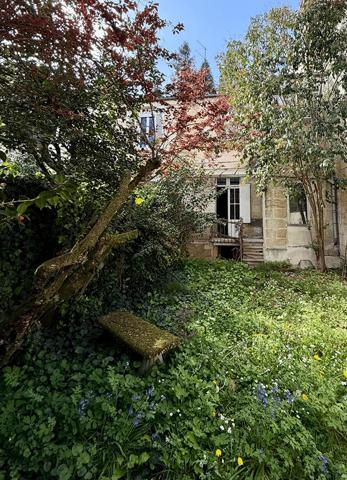 Maison en pierre face au Parc Bordelais de 150 m2 avec jardin