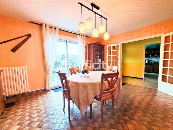 Maison 6 pièces - 121 m² Exclusivité efficity