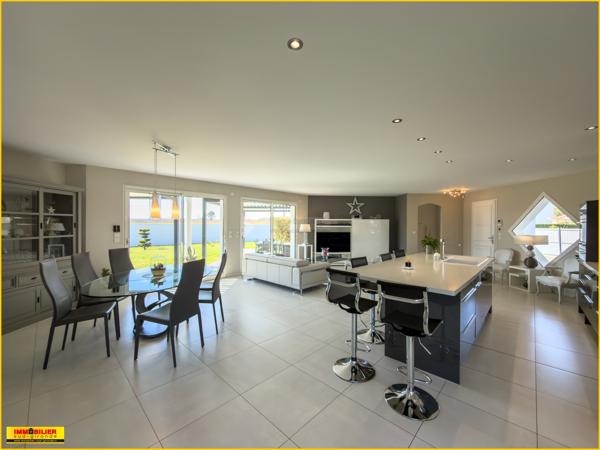 Maison 7 pièce(s) 4 chambre(s) 154 m²