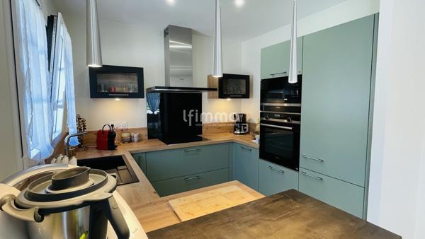 Bastide éco-responsable 140 m² 3 ch + bureau terrain 1300 m²