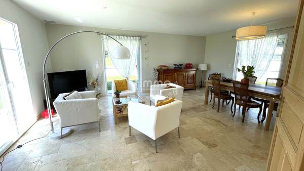 Bastide éco-responsable 140 m² 3 ch + bureau terrain 1300 m²