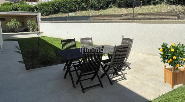 Bastide éco-responsable 140 m² 3 ch + bureau terrain 1300 m²