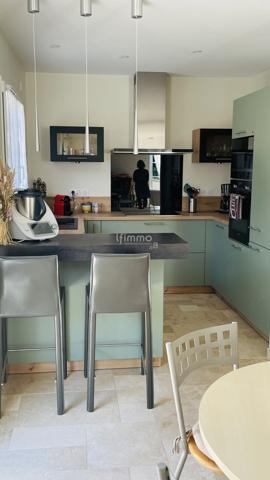 Bastide éco-responsable 140 m² 3 ch + bureau terrain 1300 m²