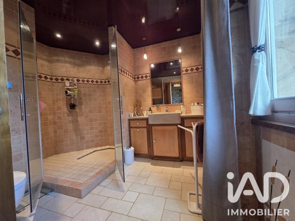 Maison à vendre 9 pièces 222 m² Fourmagnac