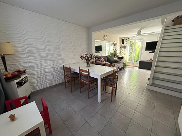 Maison Trappes 5 pièce(s) 74.67 m2