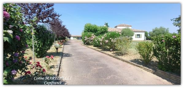 Maison 194 m² avec piscine, 4 chambres à 10 mn de Castelculier
